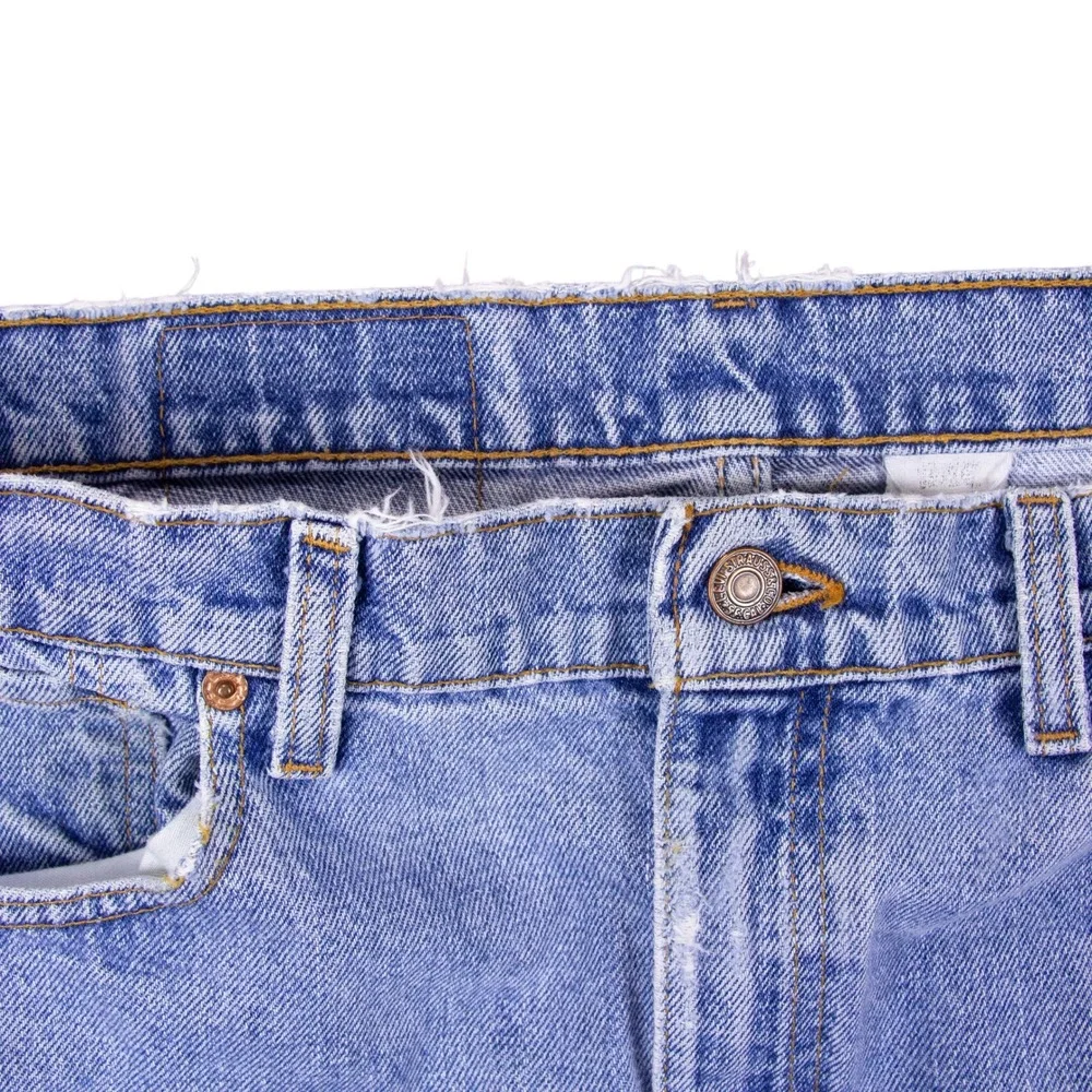 Vintage Levis 505 Regular Fit Straight Leg Jeans Light Wash 34x30 Blue Denim USA